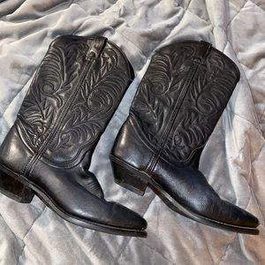 Acme Women’s cowgirl boots